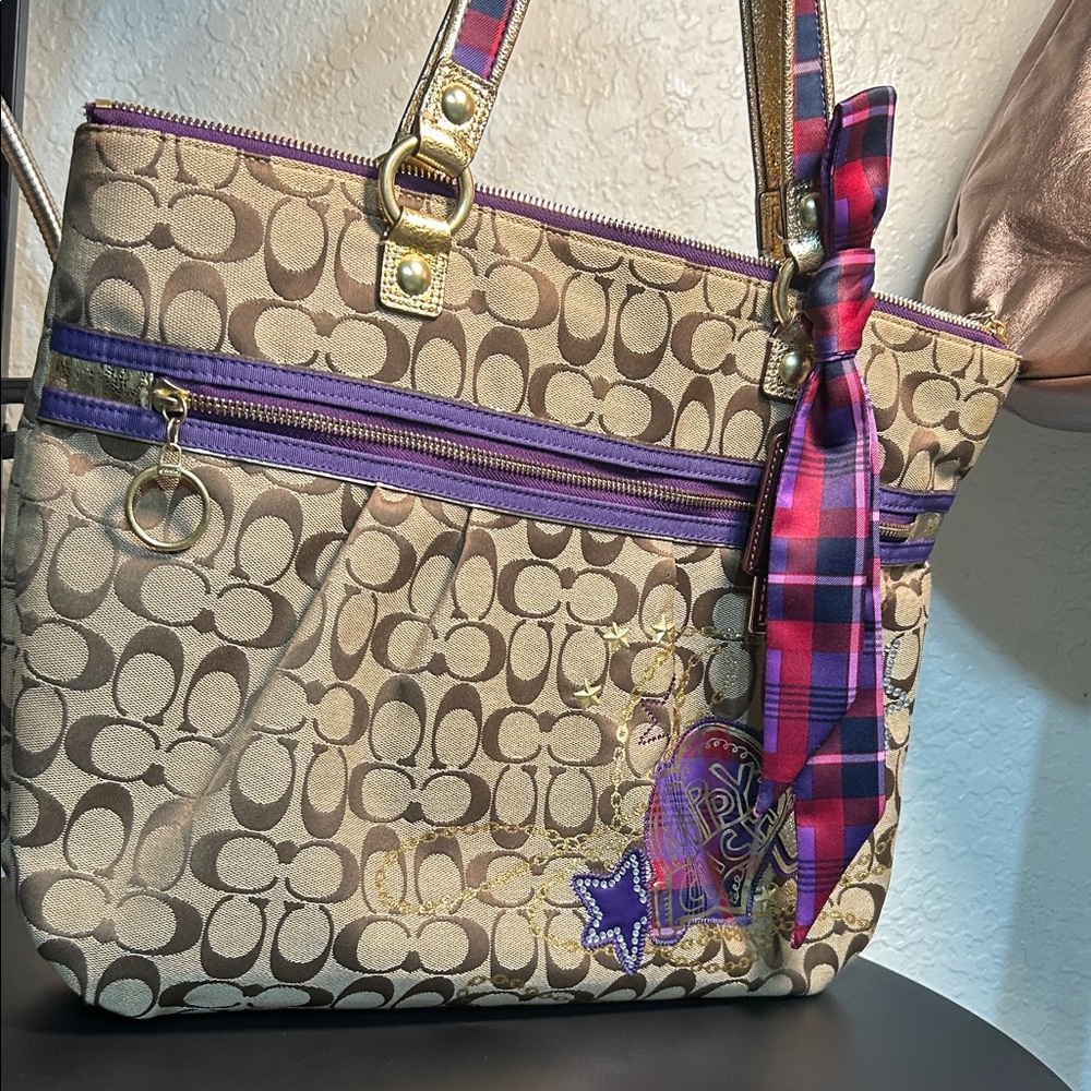 COACH POPPY TARTAN PLAID APPLIQUÉ GLAM BAG